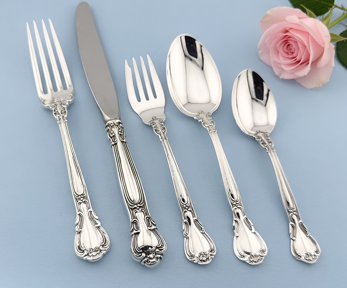 Gorham Chantilly Sterling Silver 5-Piece Dinner Size Place Setting