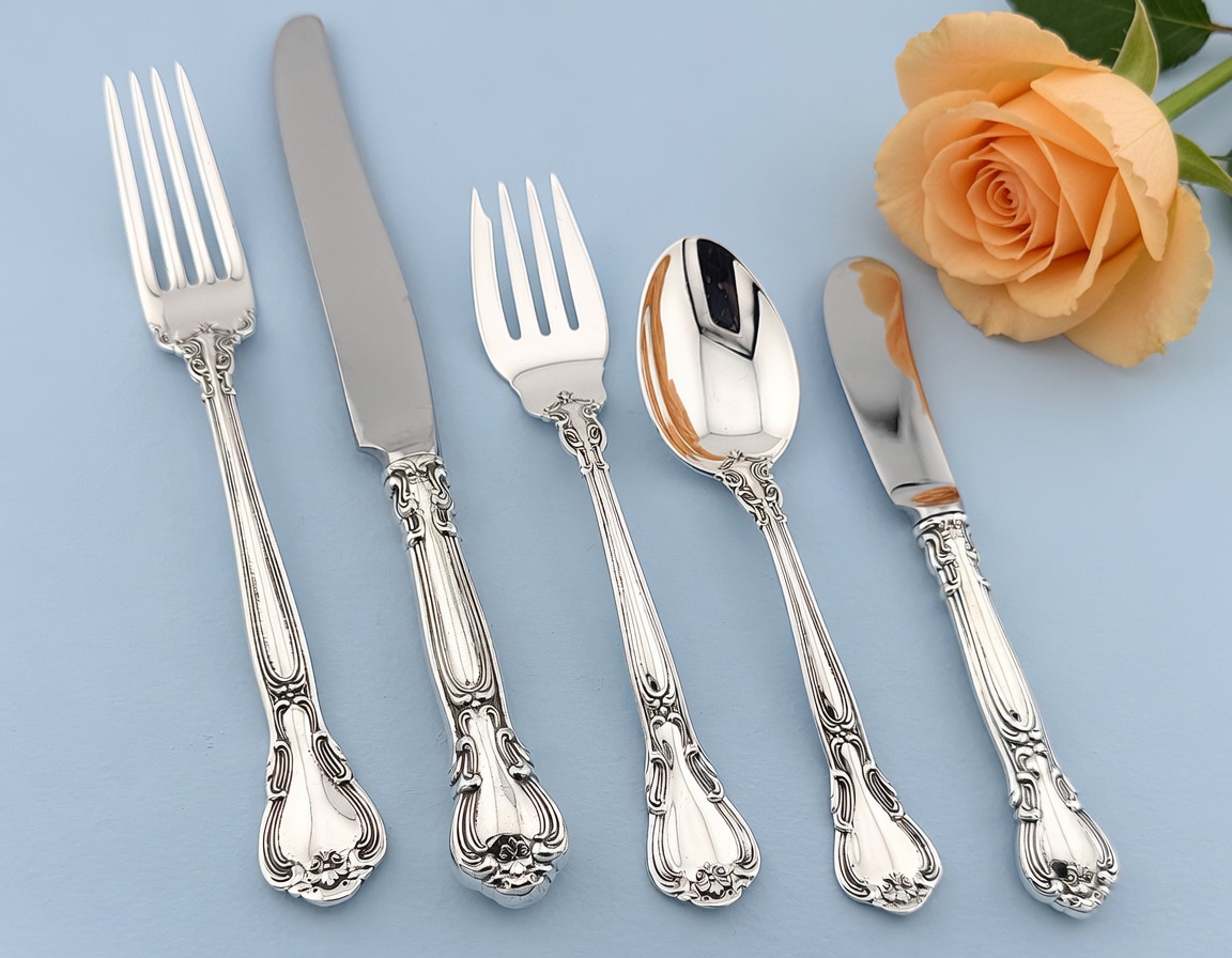 Gorham Chantilly Sterling Silver 5-Piece Place Setting